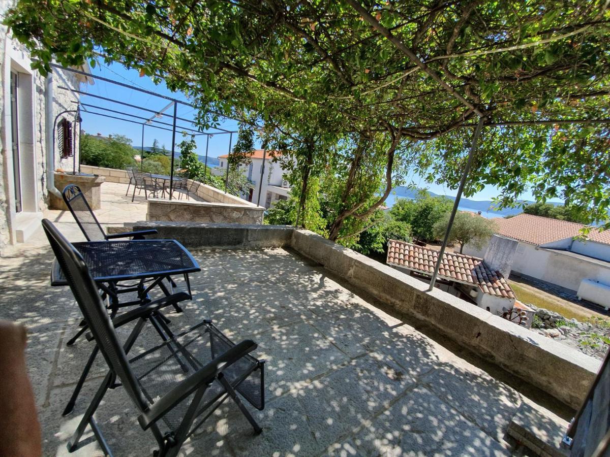 Villa Diny With Pool Pinezići Eksteriør bilde
