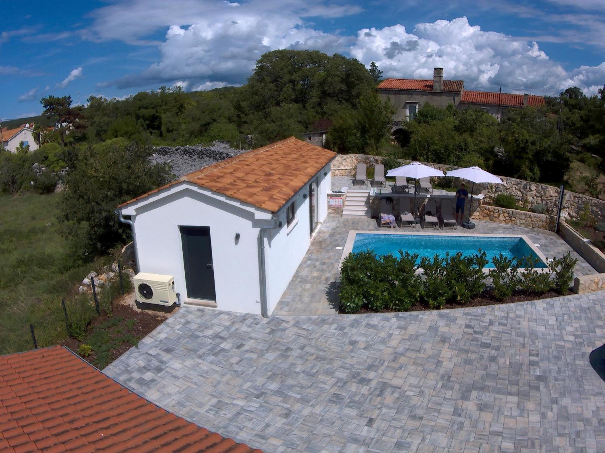 Villa Diny With Pool Pinezići Eksteriør bilde